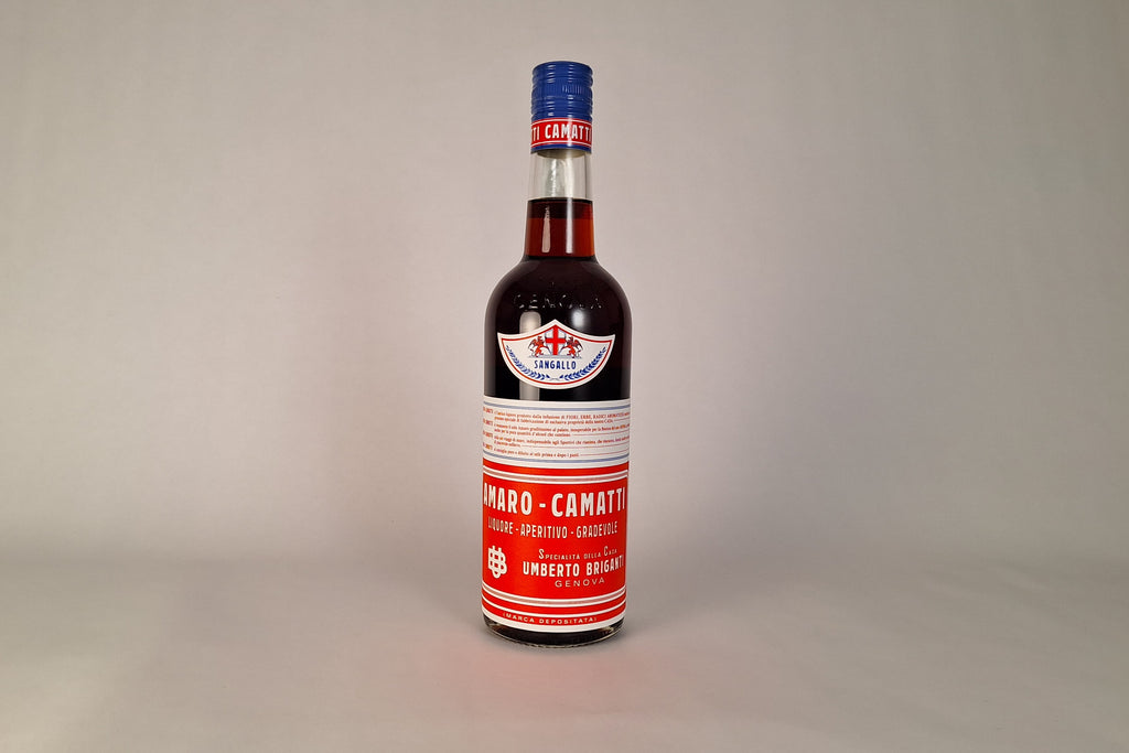 Amaro Camatti bottiglia da 70 cl, amaro ligure dal gusto deciso e aromatico, perfetto come regalo di Natale o dopocena, Bevande Miscelate.