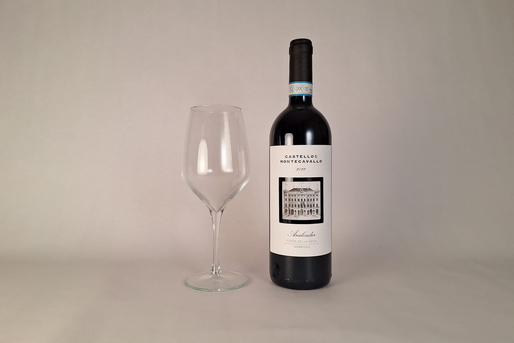 Aralcader Castello di Montecavallo, Nebbiolo in purezza perfetto per cene natalizie