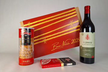 Idea regalo Natale con Bramaterra Tenute Sella, Paste di Meliga e cioccolato fondente artigianale