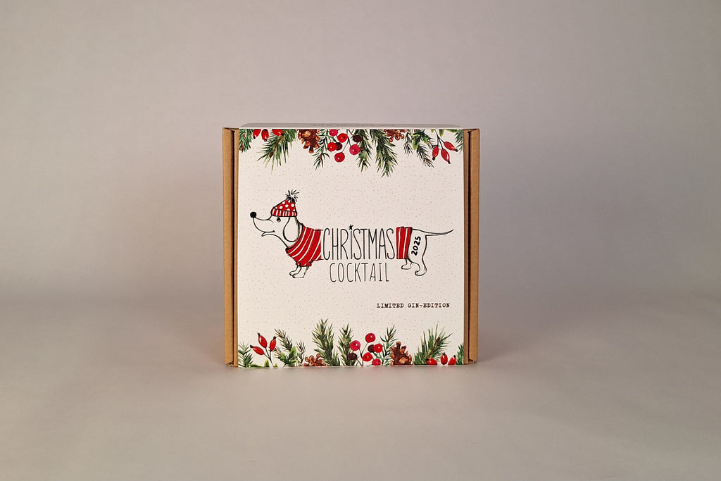 Box Christmas Cocktail 2025 Limited Gin Edition, kit regalo natalizio con gin Mazzetti e spezie.