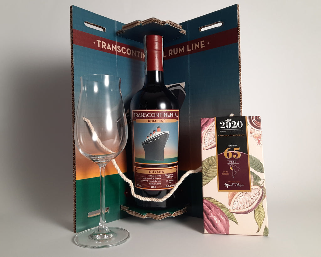 regalo raffinato con bottiglia antica di rum transcontinental della guyana del 2003